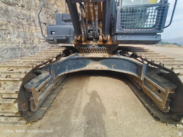 徐工XE490DK履帶式挖掘機