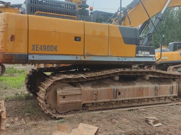 徐工XE490DK履帶式挖掘機