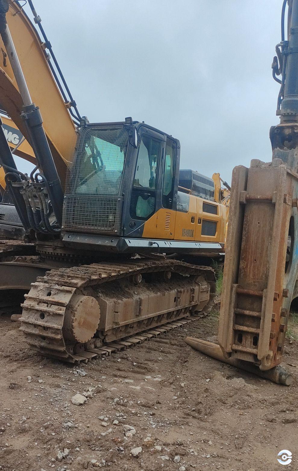 徐工XE490DK履帶式挖掘機