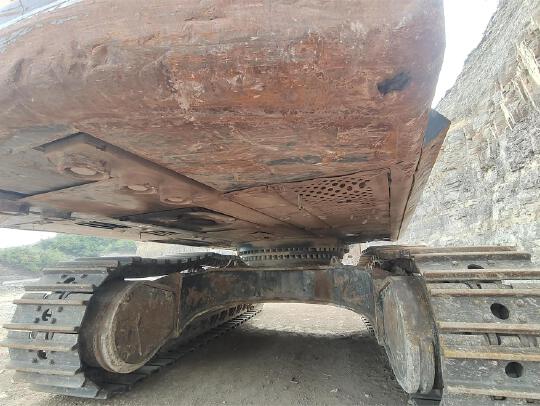 徐工XE490DK履带式挖掘机