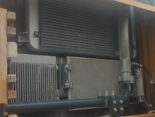 徐工XE550DK履帶式挖掘機