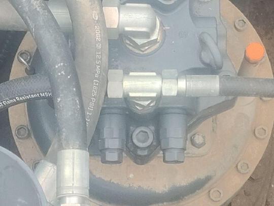 徐工XE550DK履帶式挖掘機