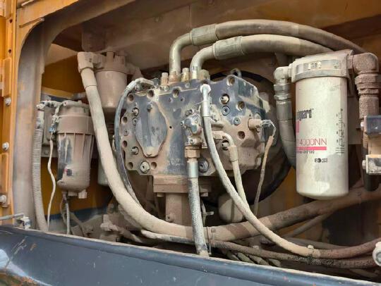 徐工XE600DK MAX履带式挖掘机