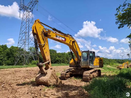 徐工XE380G PRO履带式挖掘机