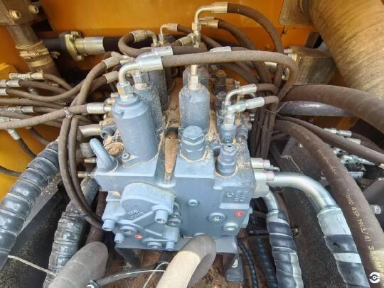 徐工XE380G PRO履带式挖掘机