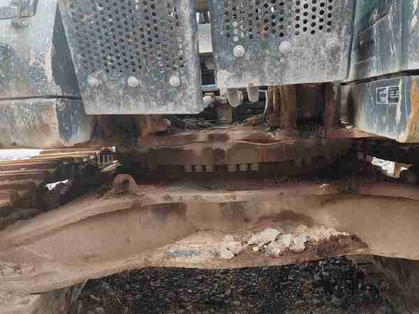 徐工XE690DK履带式挖掘机