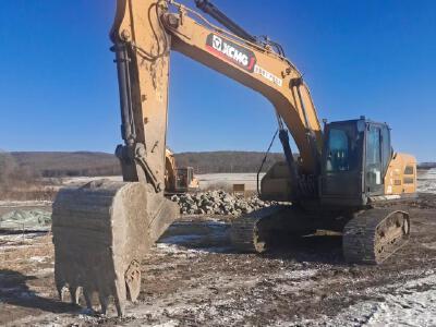 徐工XE245GH履帶式挖掘機