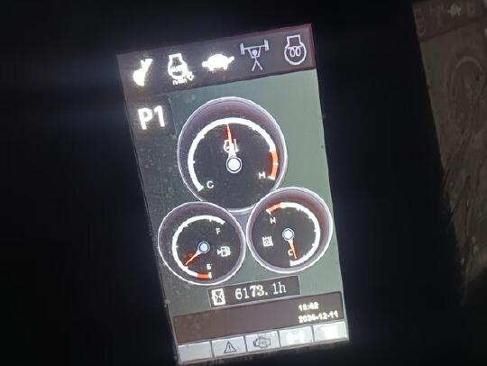 徐工XE310DA履帶式挖掘機