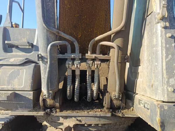 徐工XE310DA履帶式挖掘機