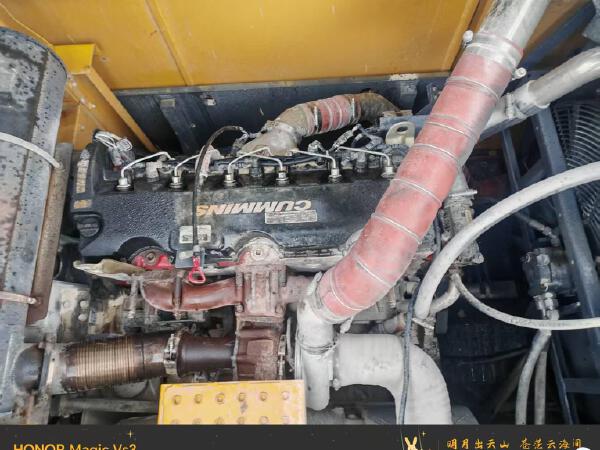 徐工XE600DK MAX履带式挖掘机