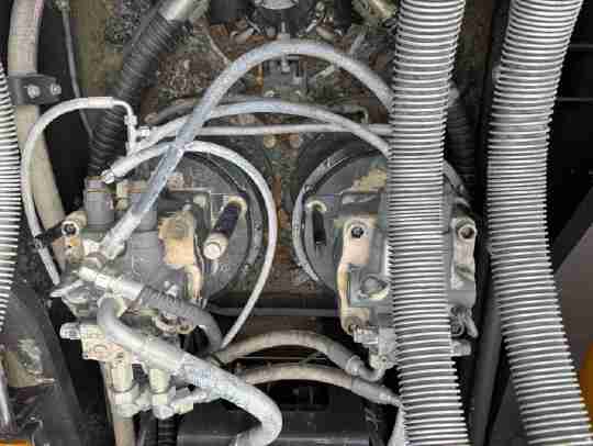 徐工XE650GK履带式挖掘机