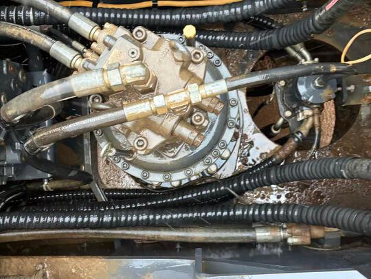 徐工XE600DK MAX履带式挖掘机