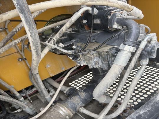 徐工XE650GK履带式挖掘机