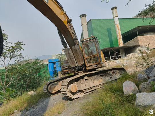 徐工XE600DK MAX履带式挖掘机