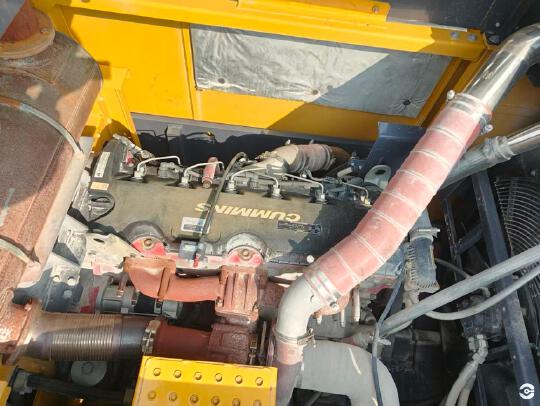 徐工XE600DK MAX履带式挖掘机