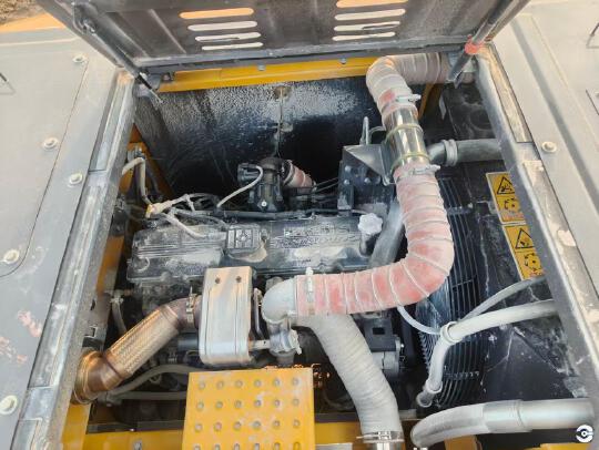 徐工XE380GK履帶式挖掘機(jī)