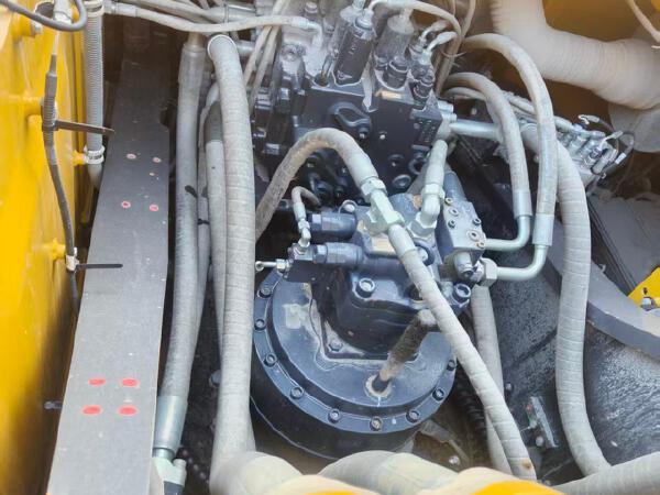 徐工XE380GK履帶式挖掘機(jī)