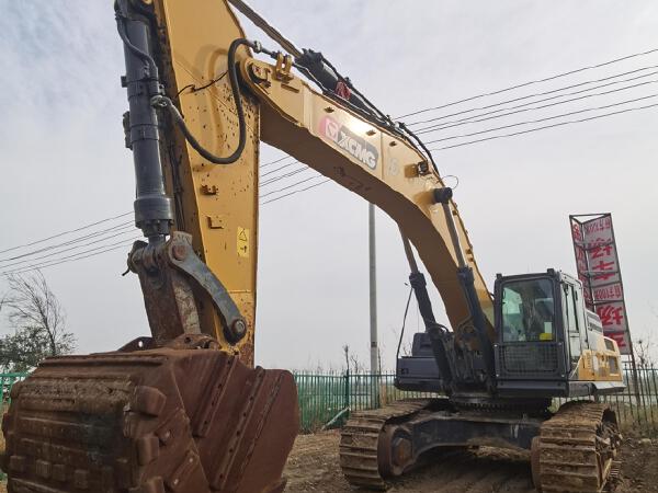 徐工XE520DK履帶式挖掘機