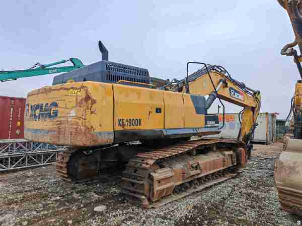 徐工XE490DK履帶式挖掘機