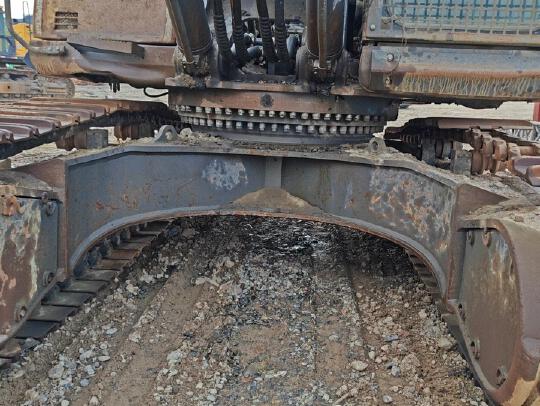 徐工XE490DK履帶式挖掘機