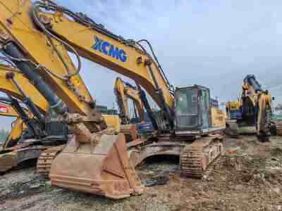 徐工XE490D履帶式挖掘機