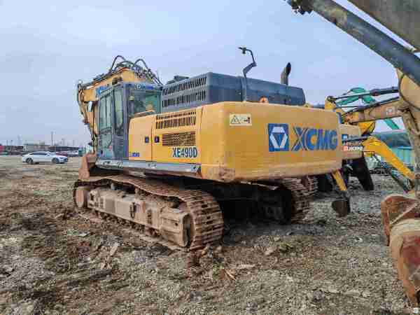 徐工XE490D履帶式挖掘機