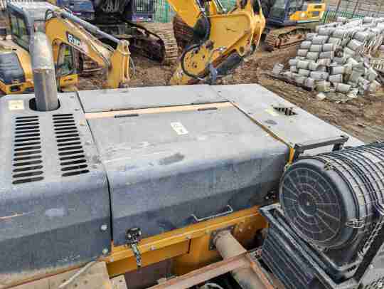 徐工XE490D履帶式挖掘機