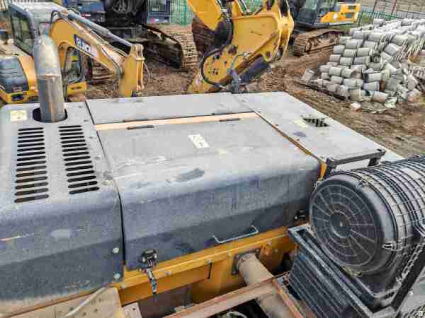 徐工XE490D履帶式挖掘機