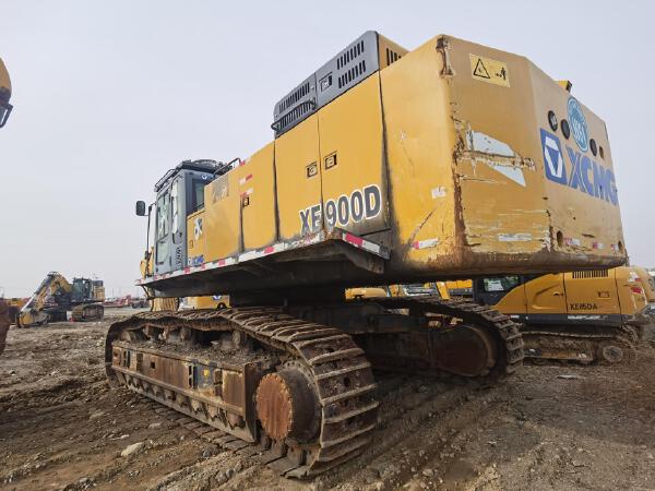 徐工XE900D履带式挖掘机
