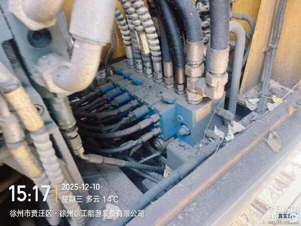 徐工XR240E旋挖鉆機(jī)