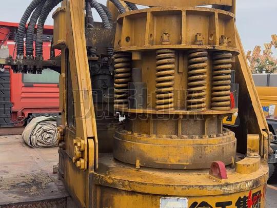 徐工XR400E旋挖鉆機(jī)