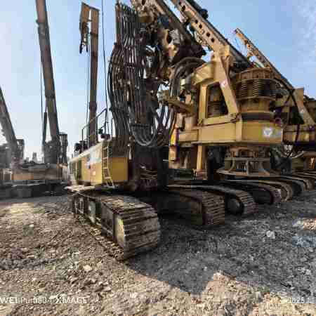 徐工XR240E旋挖钻机
