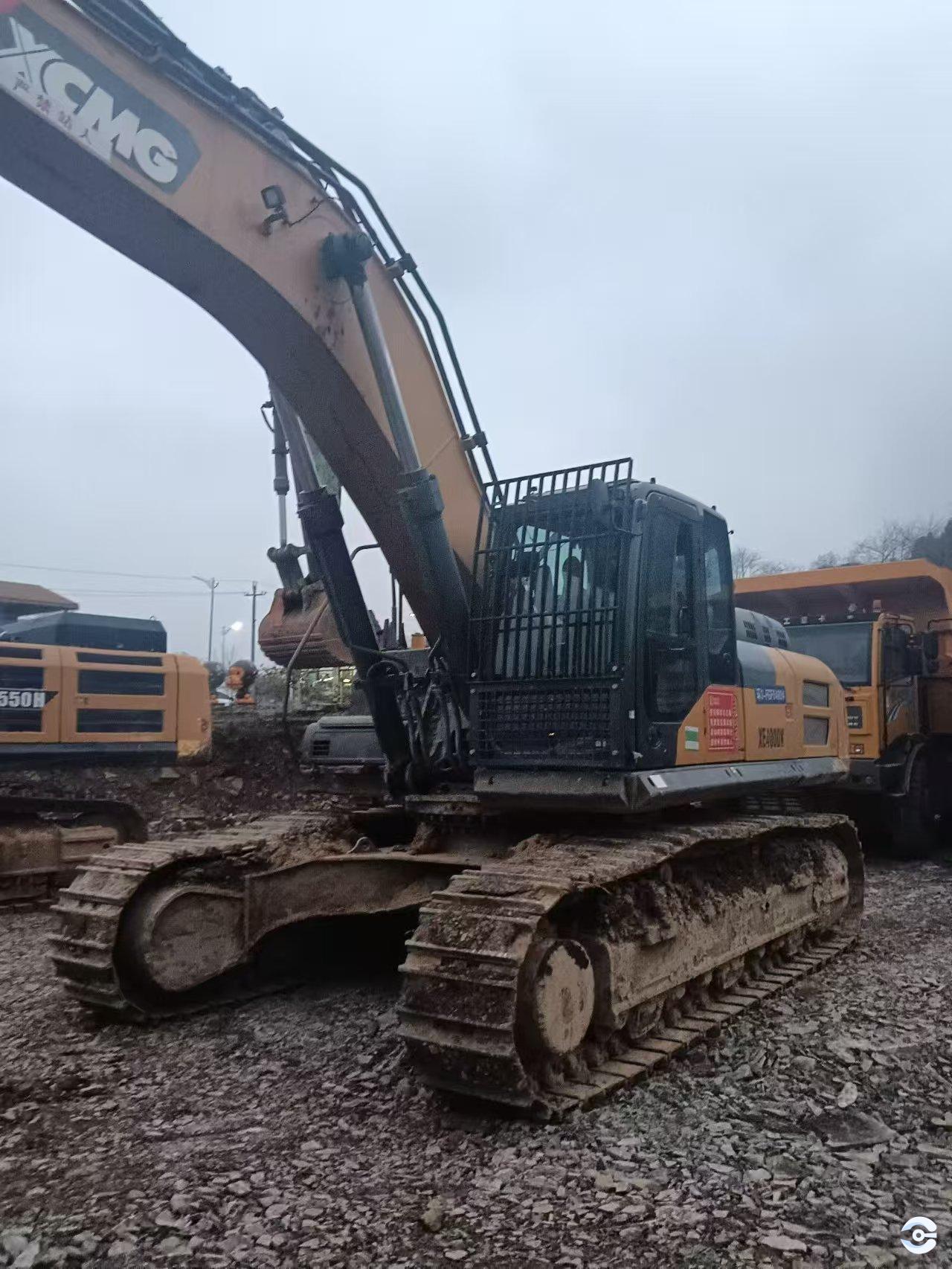 徐工XE400DK履帶式挖掘機