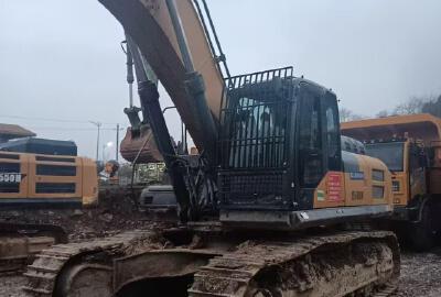 徐工XE400DK履带式挖掘机