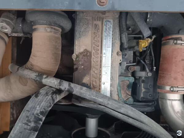 徐工XE400DK履带式挖掘机