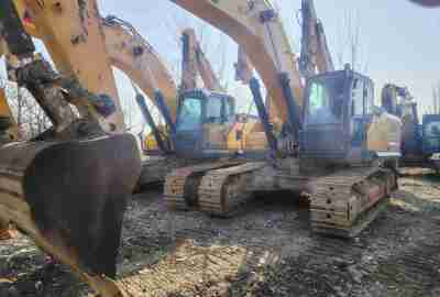 徐工XE380GK履带式挖掘机