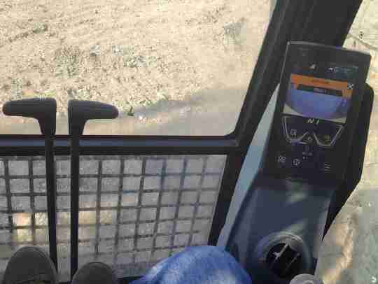 徐工XE380GK履带式挖掘机