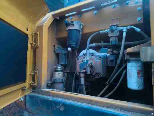 徐工XE205DA履带式挖掘机