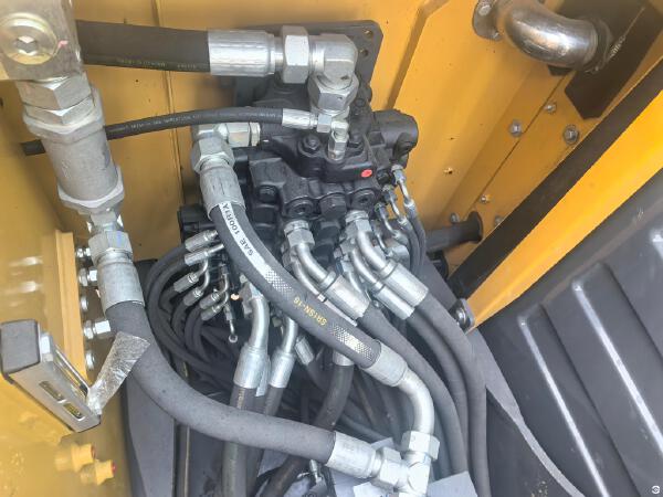 徐工XE105GA履带式挖掘机