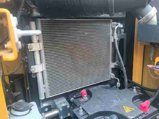 徐工XE105GA履带式挖掘机