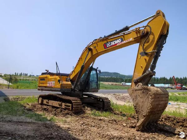 徐工XE380G PRO履带式挖掘机