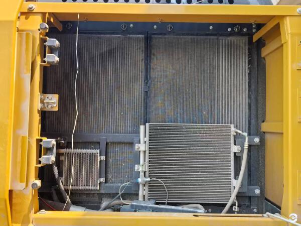 徐工XE380G PRO履带式挖掘机