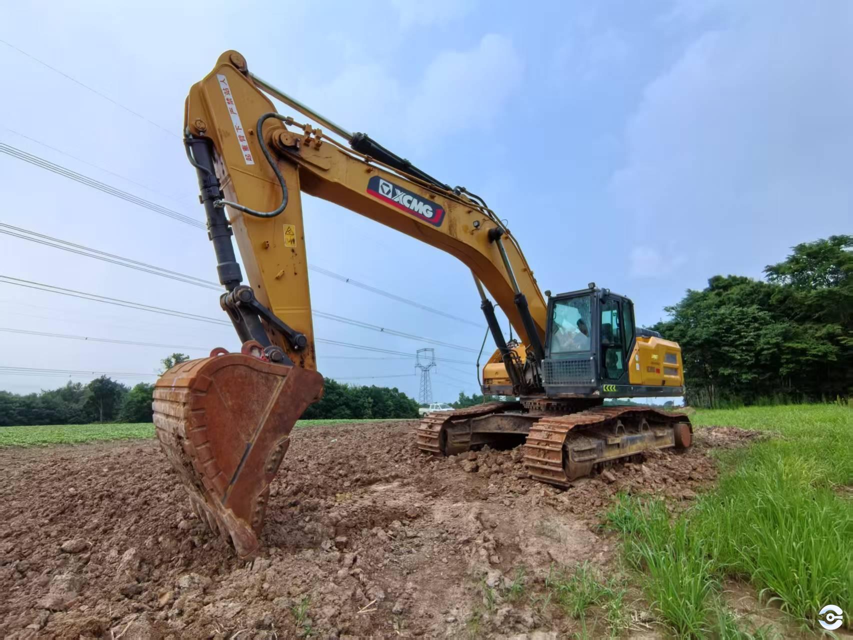 徐工XE380G PRO履带式挖掘机