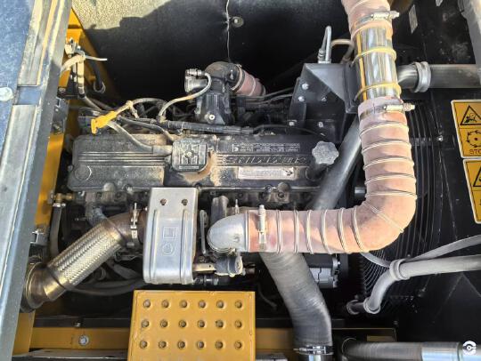 徐工XE380GK履带式挖掘机