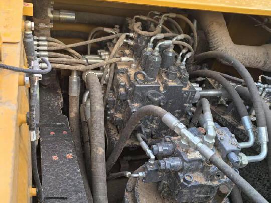 徐工XE380GK履带式挖掘机