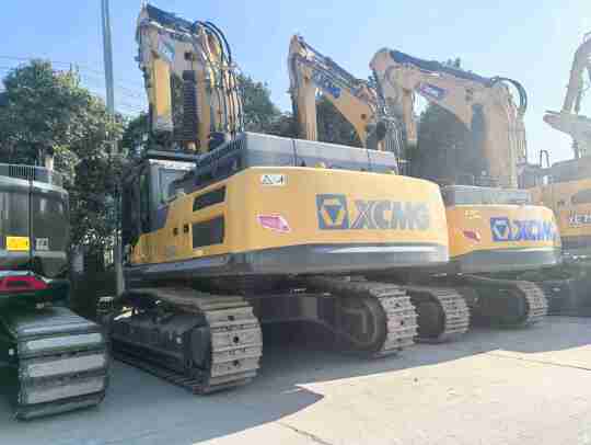 徐工XE550DK履带式挖掘机