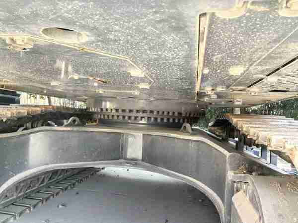 徐工XE550DK履带式挖掘机