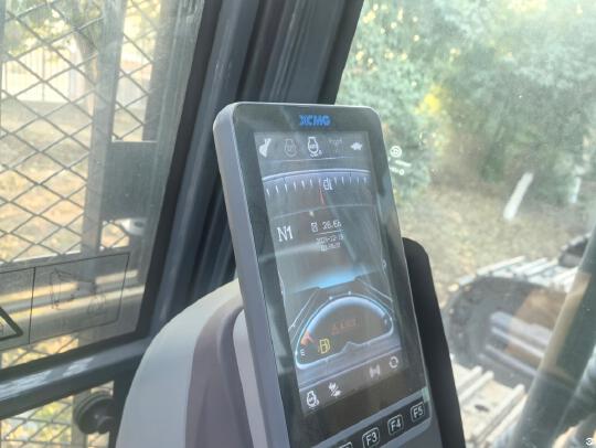 徐工XE550DK履带式挖掘机