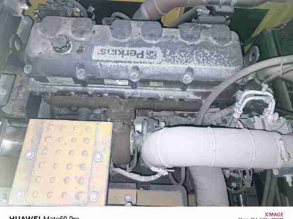 徐工XE550DK履带式挖掘机