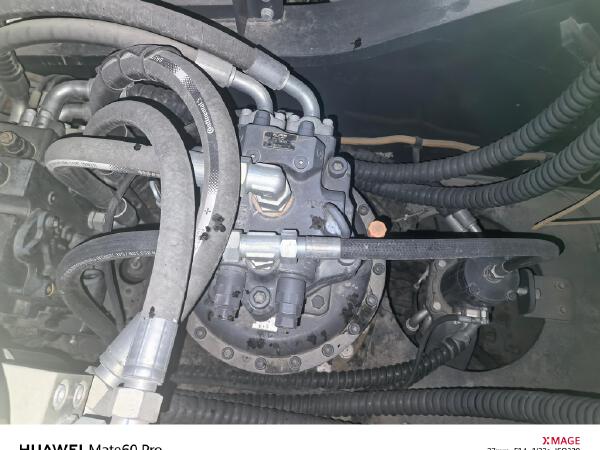 徐工XE550DK履带式挖掘机